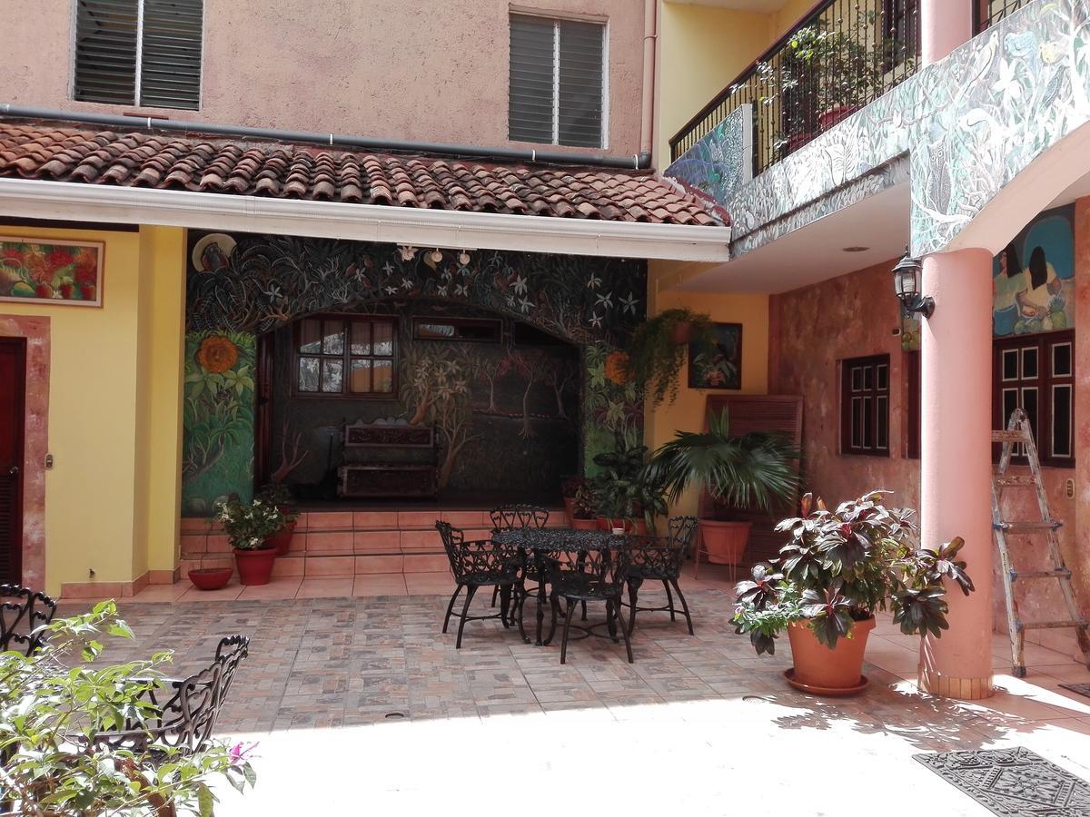 Hotel El Conquistador Managua Exteriör bild