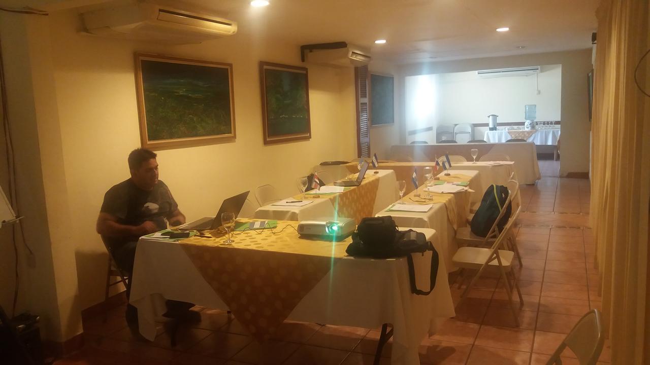 Hotel El Conquistador Managua Exteriör bild